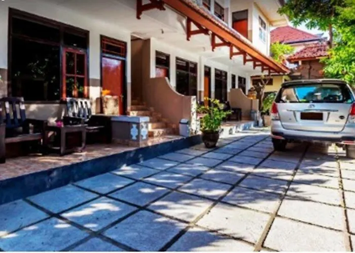 Karana Kuta Bali 2*